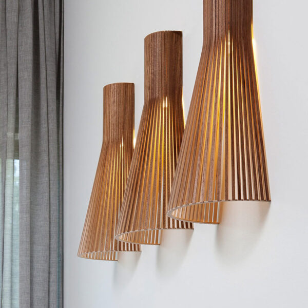 Secto Design Secto 4230 -seinävalaisin