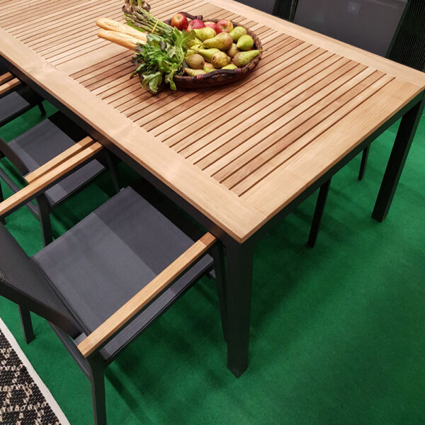 KruunuDesign Frankfurt-ulkopöytä