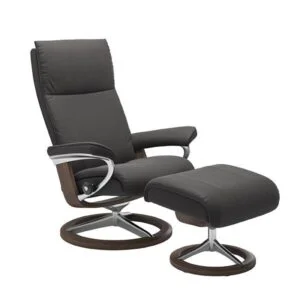 Stressless Aura-lepotuoli Signature-jalalla