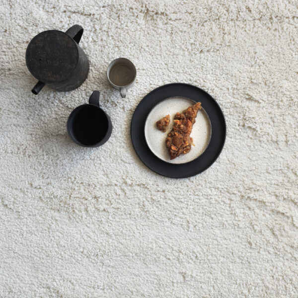 Roots Living Pile Linen -pellavamatto
