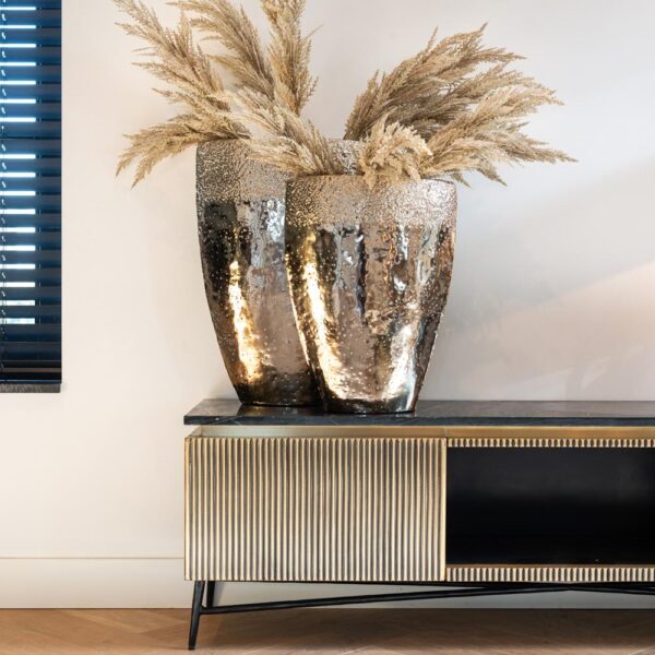 Richmond Interiors Ironville-tv-taso