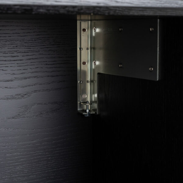 Richmond Interiors Blax-tv-taso
