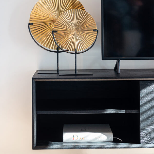 Richmond Interiors Blax-tv-taso