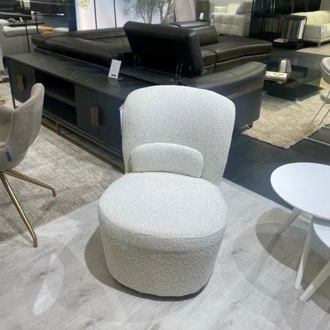 Richmond Letitia-tuoli, outlet Turku