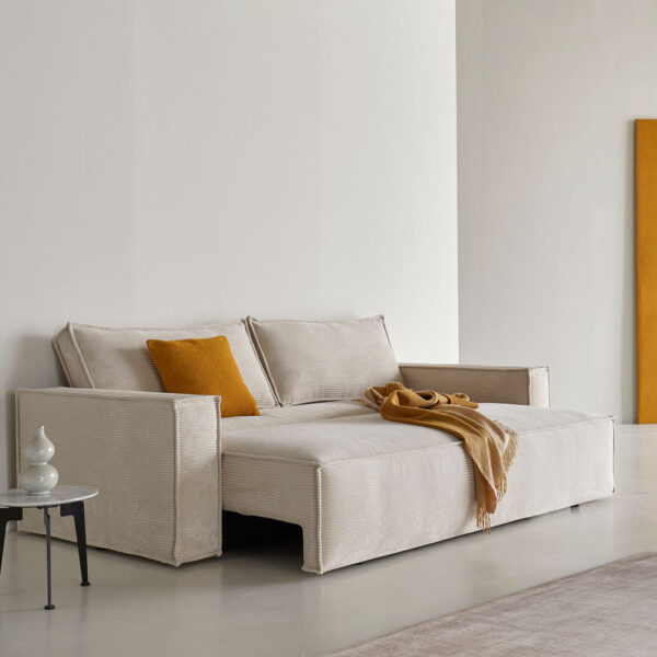 Innovation Living Newilla-vuodesohva