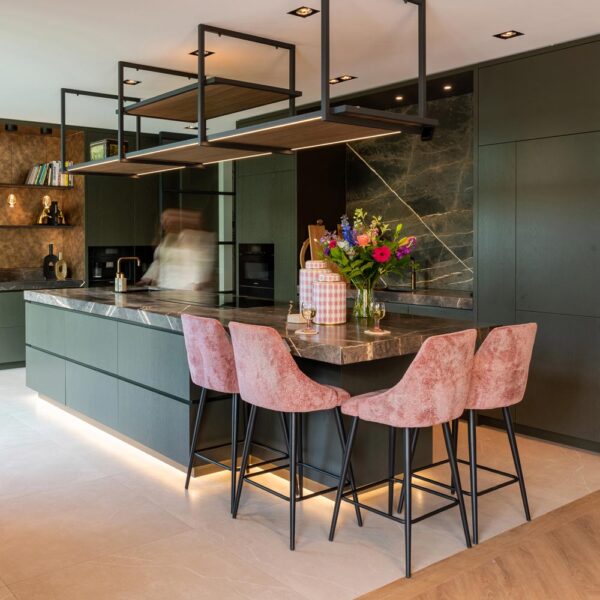 Richmond Interiors Brooke-baarituoli