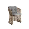 Cane-line Basket-ulkotuoli Weave-polyrottingista, vaalea tuoli, jossa taupen sävyinen pehmuste