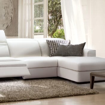 Artikkelikuva | Natuzzi Diesis-divaanisohva nahkaverhoilulla | Miten hoitaa nahkasohvaa oikein?