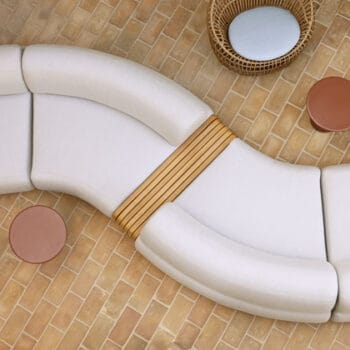 Toukokuu 2025 | Modernin terassin trendit | Cane-line Mellow-sohva ja sohvapöytä | Artikkelikuva