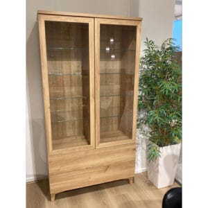 Hiipakka kotimainen Niklas-vitriini, outlet Vantaa
