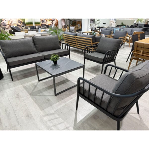 Puutarhakalusteiden outlet Turku | Brafab Coleville-sohvaryhmä