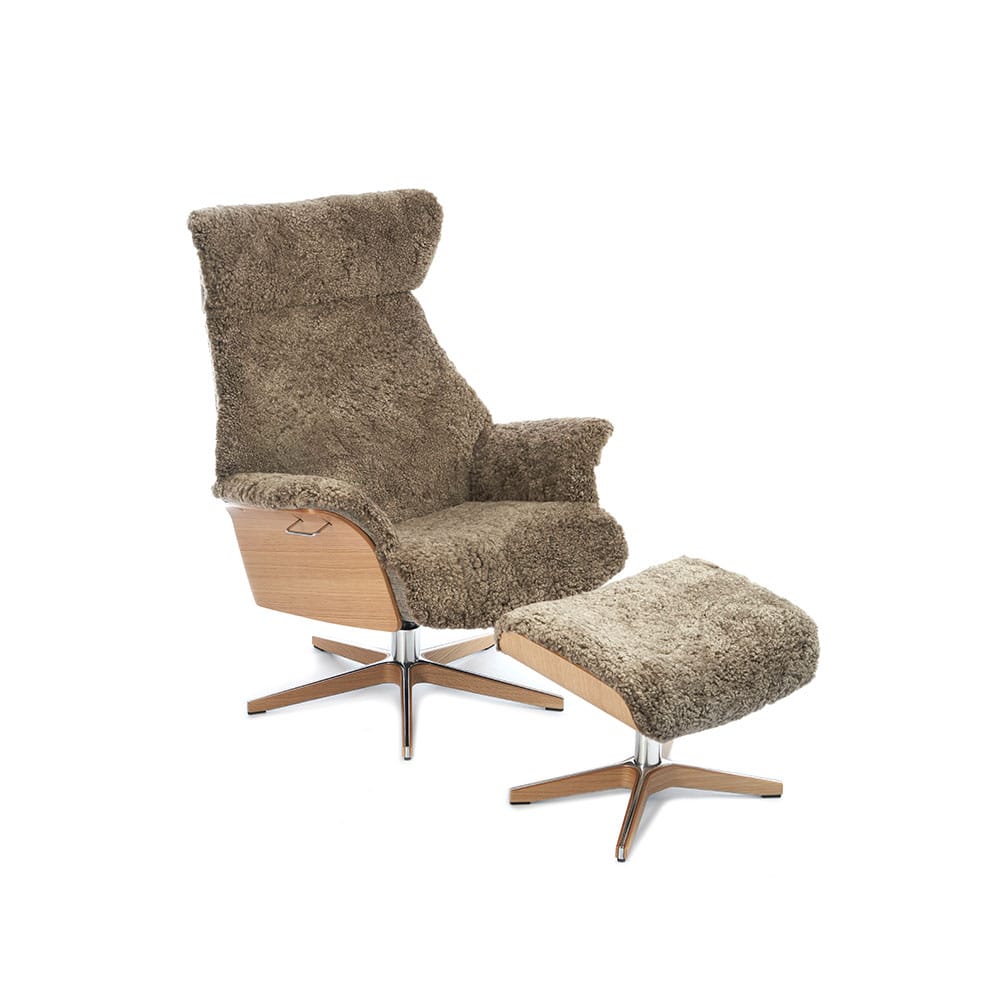 Conform Air-lepotuoli ruskealla lampaantaljalla.