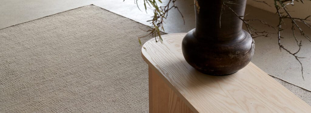 Artikkelikuva | Roots Living Plain Wool -villamatto, miljöökuva
