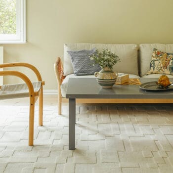Artikkelikuva | VM Carpet Domino-matto, valkoinen. Miljöökuva.